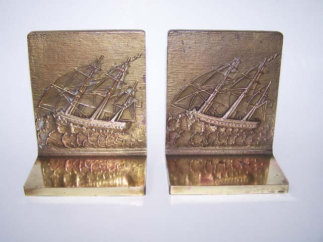 A pair of Antique Bookends by bradley & Hubbard circa 1930 depicting the USS CONSTITUTION — image 2